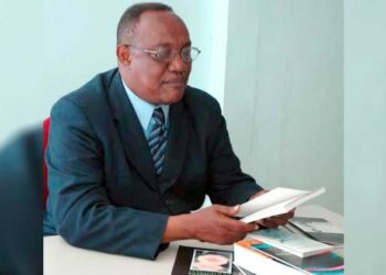 Mateo Morrison pondrá en circulación este miércoles “Poesía, Filosofía a través de textos fundamentales”