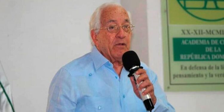 Academia de Ciencias reitera su apoyo a las tres causales del aborto en el Código Penal