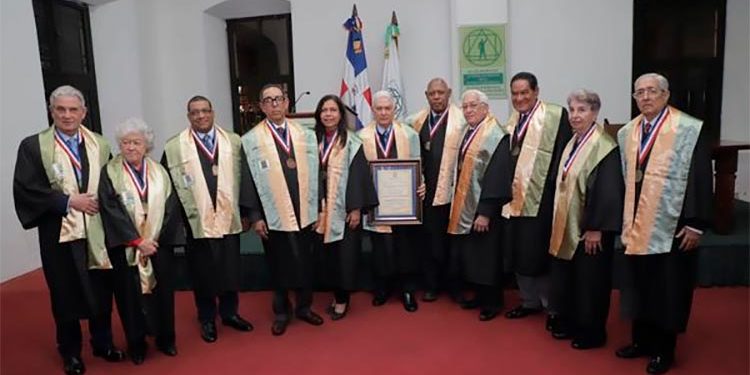 Juan Puello Herrera ingresa a la Academia de Ciencias como Miembro de Número