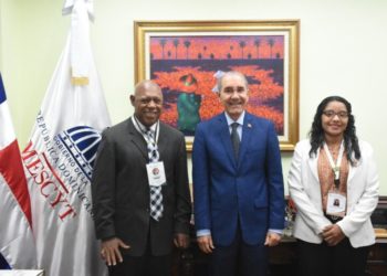 Mescyt y Academia de Ciencias abogan por fortalecimiento de investigaciones científicas