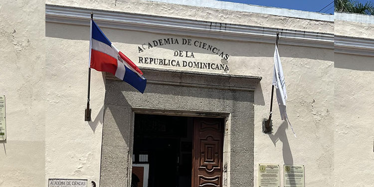 Academia de Ciencias  inicia nueva etapa con asamblea extraordinaria