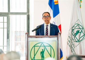 Presidente de la Academia de Ciencias reitera su compromiso con los mejores intereses de la sociedad dominicana