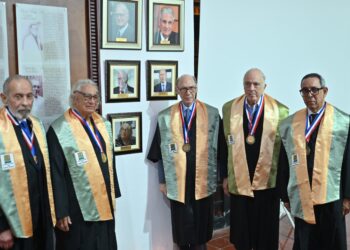 Academia de Ciencias otorga Laudatio Academica Frank Moya Pons, Bernardo Vega y Dagoberto Tejeda