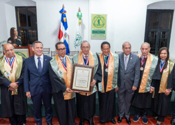 VIDEO |  Dr. Jorge Subero Isa es investido como Miembro de Número de la Academia de Ciencias