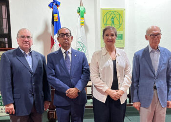 Academia Ciencias presenta   libro de Irene Pérez Guerra