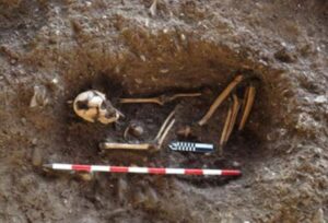 Informe de las excavaciones arqueológicas realizadas en sitio prehispánico de El Francés. Campaña 2021