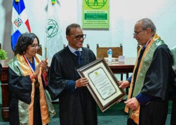 Academia de Ciencias inviste al escritor y poeta Basilio Belliard como Miembro de Número