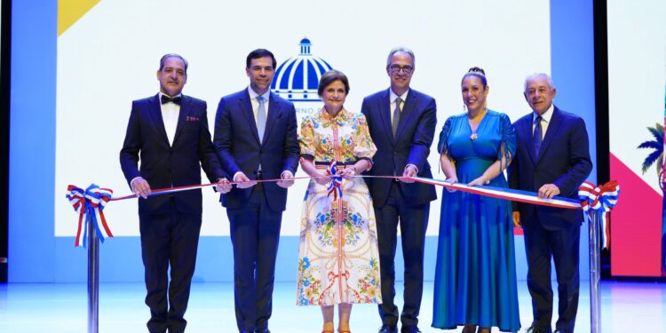 Inauguran la XXVIII Feria Internacional del Libro Santo Domingo 2026, dedicada al poeta José Mármol
