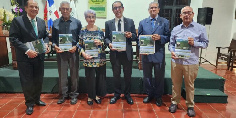 Academia de Ciencias pone en circulación edición especial de la revista Verdor dedicada a Jesús Enrique Armenteros Rius