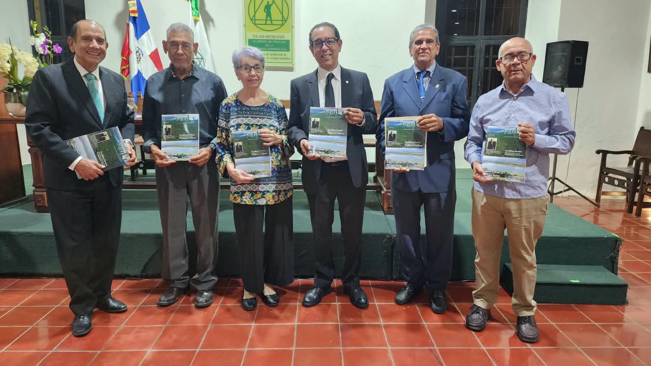 Academia de Ciencias pone en circulación edición especial de la revista Verdor dedicada a Jesús Enrique Armenteros Rius